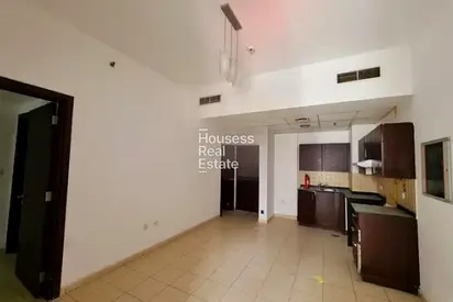Vacant | Spacious | Prime Location