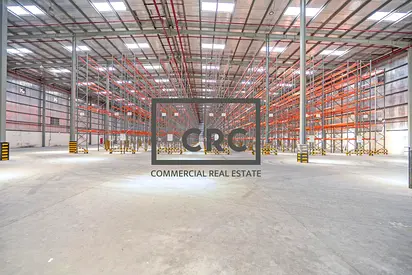 Height 11 meters | 105kW Power | 4 Loading Bays