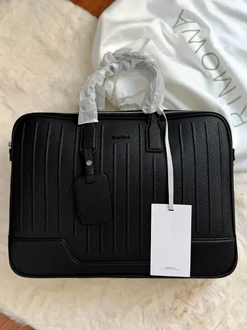 BRIFCASE