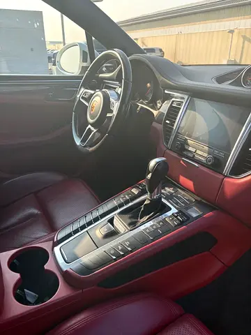 2018 Porsche MACAN 缩略图 13