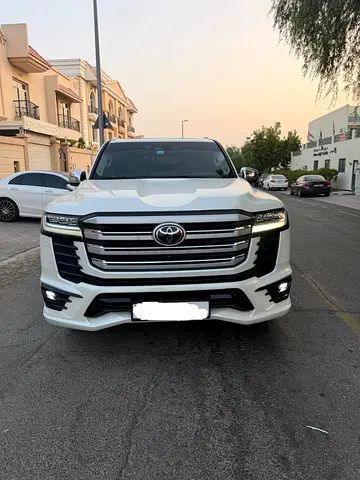 Toyota Land Cruiser VXR 2025 GCC Specs