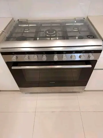 Siemens 5Burner Stainless Steel Gas Cooker with Oven