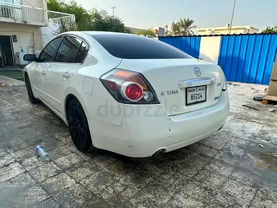 2012 Nissan Altima SV - American Specs