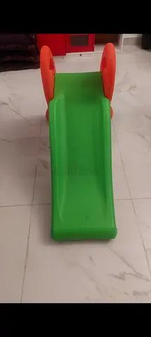 Kids Indoor Outdoor Slide / toy  pretend play