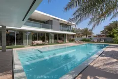 Exquisite Family Home in Fairway Vistas