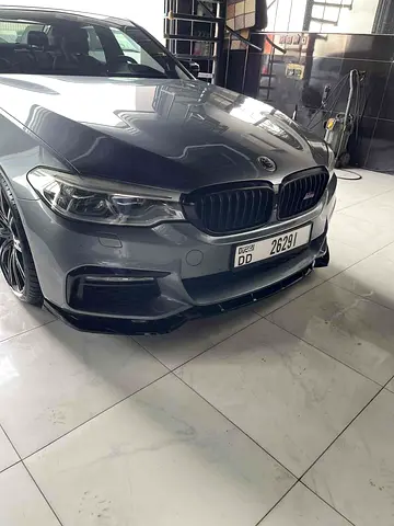 2017 BMW 5-SERIES 照片 3