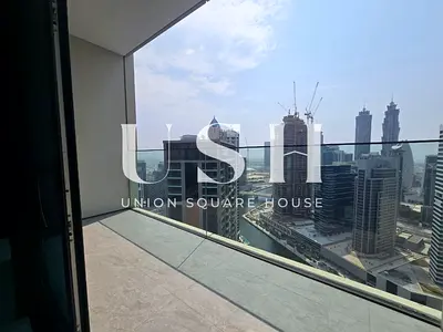 Studio For Sale | Waterfront Living | Canal View