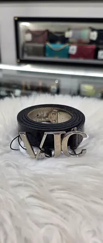 Men's leather belt with metal buckle - good condition