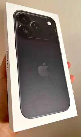 18 promax 256 uae version from Apple Store