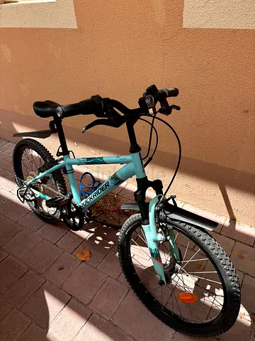 Rockrider Kids’ Mountain Bike – 20” Wheels