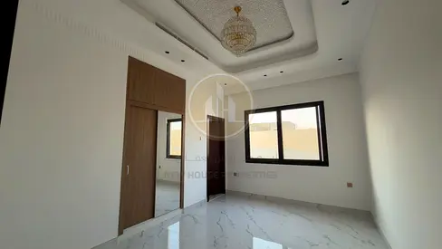 Majlis Kitchen with all Appiliance, 6 master bed