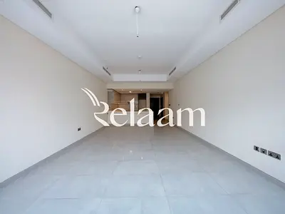Coastal Living | Prime Location | Study Room
