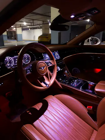 2020 Bentley FLYING SPUR 照片 6