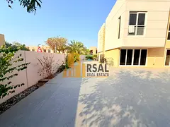 4BR Corner Villa || Builted Garden || Like A Brand New