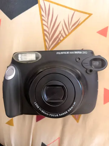 Fujifilm instax 210