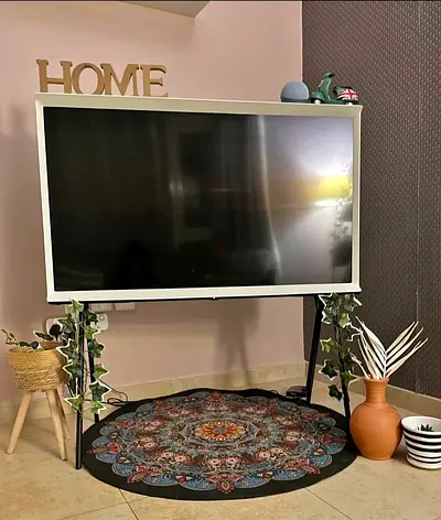 Samsung serif TV 65inches Matt screen