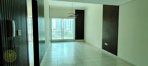 In front of Metro Station | Spacious 1 Bedroom Apartment | Unfurnished with Kitchen Appliances | Ready to Move In | Lake Terrace, JLT Cluster D, J