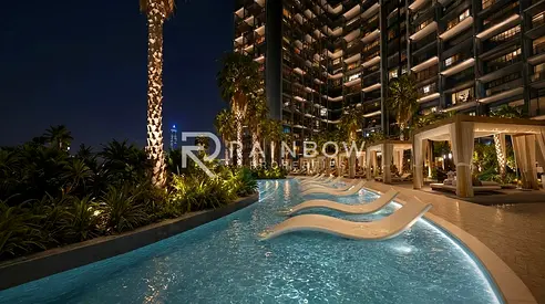 1BR Apartment | Furnished | Downtown & Pool Views