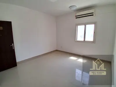wow looking like a beautiful apartment 1bhk neat and clean family building just in 30k