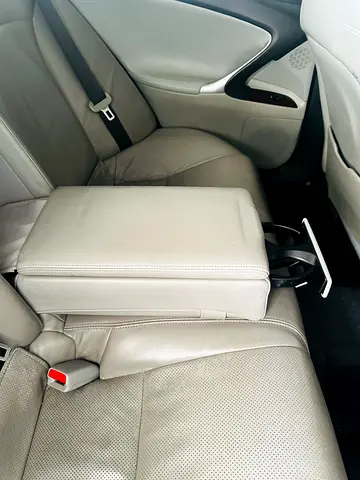 صورة 9 لـ 2006 Lexus IS-SERIES