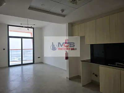 High Floor | Open View | Vacant