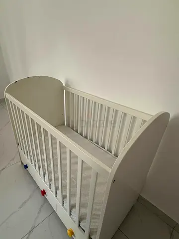 Baby cot