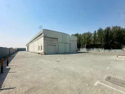 Warehouse 700 KWH available for rent in DIC - 897,000/- 10545 SQFT