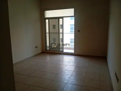 2BR Apartment | Mazaya 8 Liwan | Multiple City Views