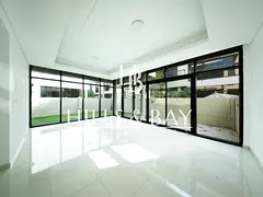 Ready to move | Corner Layout | Immaculate