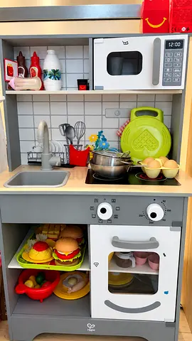 Kids Kitchen