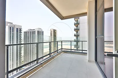 Vacant CORNER 3BR+Maid | Sea View | Higher Level
