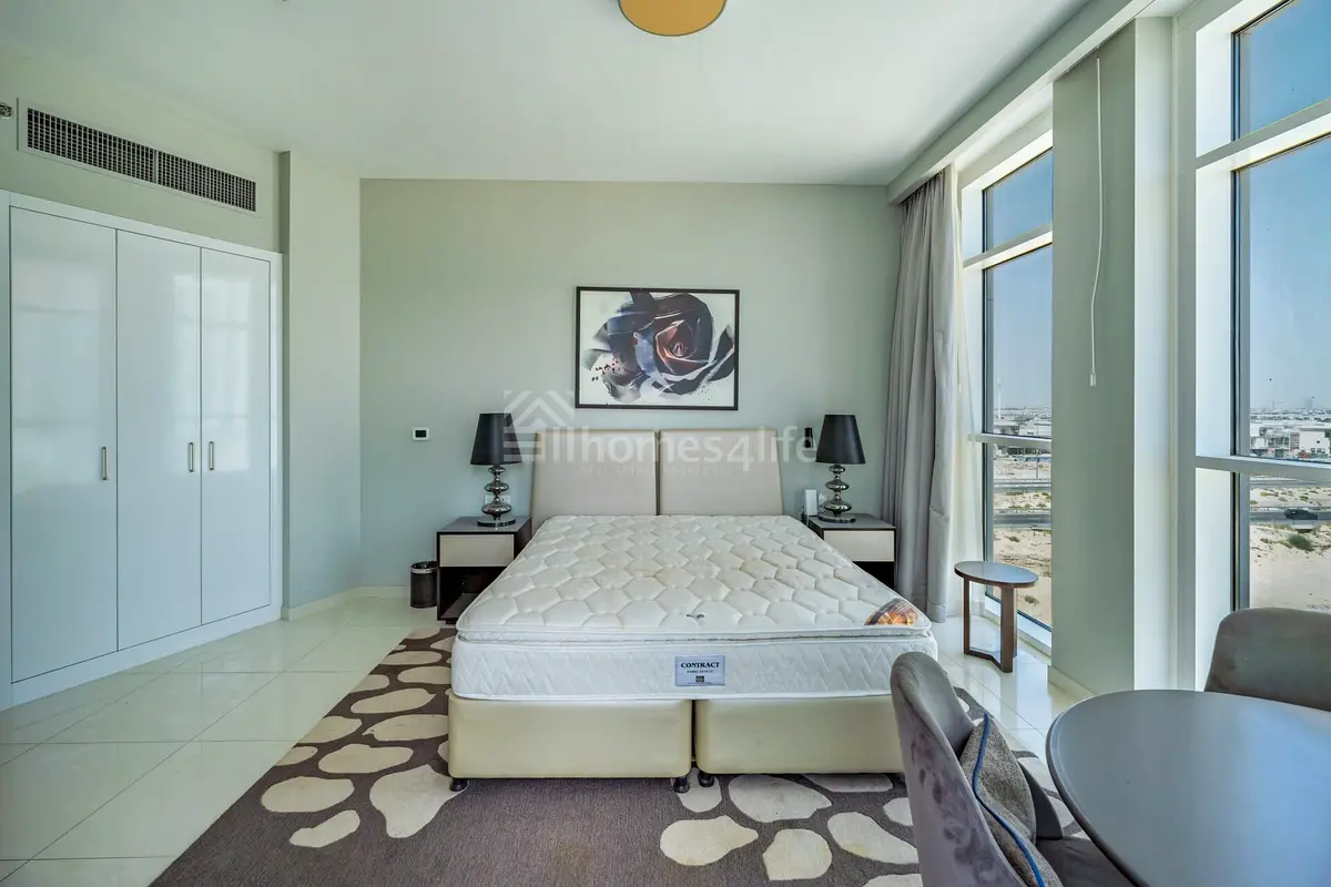 Elegant Furnishing | Scenic Balcony View