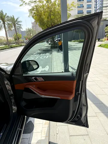 صورة 9 لـ 2022 BMW X7