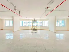 FULLY COMMERCIAL BUILDING | FREE PARKING | PREMIUM LOCATED