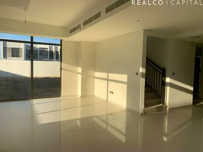 6 BEDROOM WITHS MAIDS | BIGGER PLOT | BROWN CLUSTER