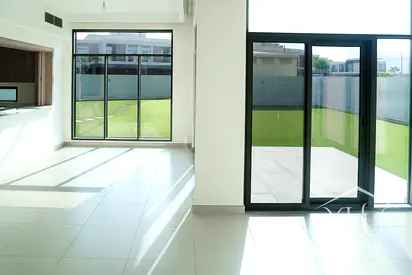 Semi Detached | FlexiCheques | Vacant Now