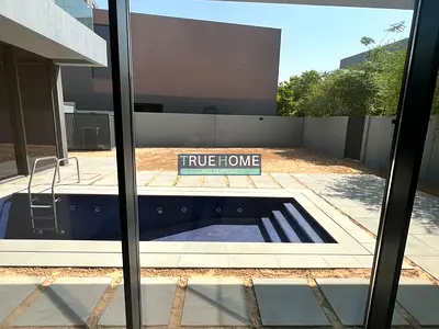 4 BR Villa with Private Pool in Sendian Cluster
