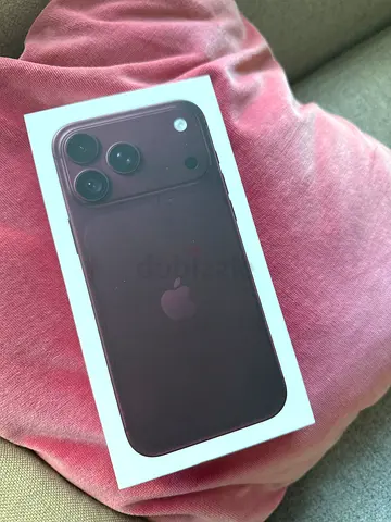 Sealed Apple iPhone 18 Pro max 256 burgundy esim