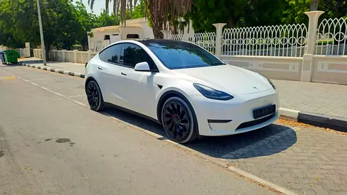 2023 TESLA MODEL Y PERFORMANCE GCC UNDER WARRANTY, 4588