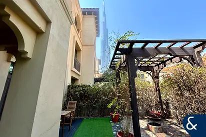 One Bedroom | Garden | Burj Khalifa View
