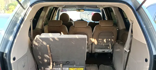 صورة 3 لـ 2014 KIA CARNIVAL