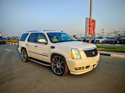 2007 Cadillac Escalade Premium Luxury - Japanese Specs - Excellent Condition 6.2 V8