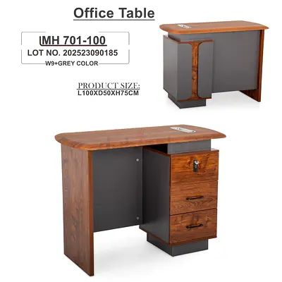 100*50 cm New wooden Office table available