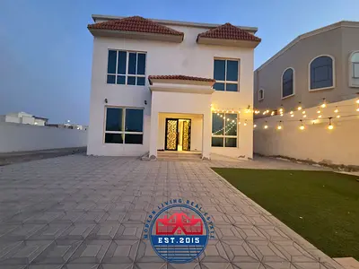 Luxury Fully Furnished 5 Bedroom Villa in Madinat Al Riyadh