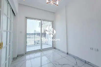 POOL VIEW | CHILLER FREE | LUXURY AMENITIES