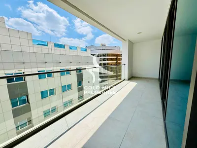 HUGE & MODREN 1-BHK || 6-CHEQUES || CLOSE METRO