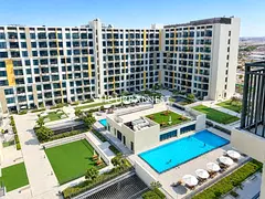 Liva Resident | High-Floor | Studio | Pool View