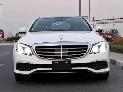 Mercedes-Benz E-Class E 400 4MATIC 2017 Japanese Specs