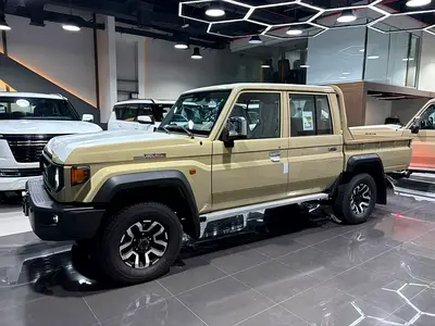 Toyota Land Cruiser 70 Series LC 79 LX 2026 GCC Specs لاندكروزر بيك اب غمارتين بنزين جلد رادار رنقات