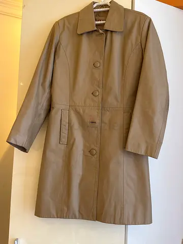 MAXI Brazilian Genuine Leather Coat – Beige/Taupe – Size M